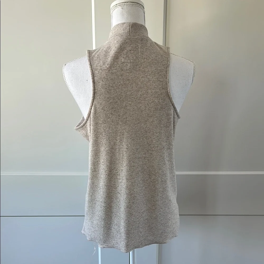 Chaser Racerback Top - Picture 5 of 8